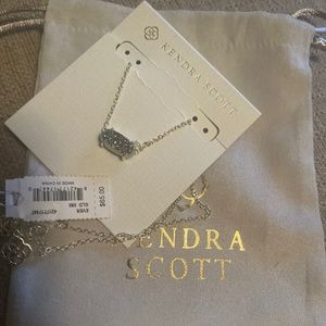 Kendra Scott Necklace